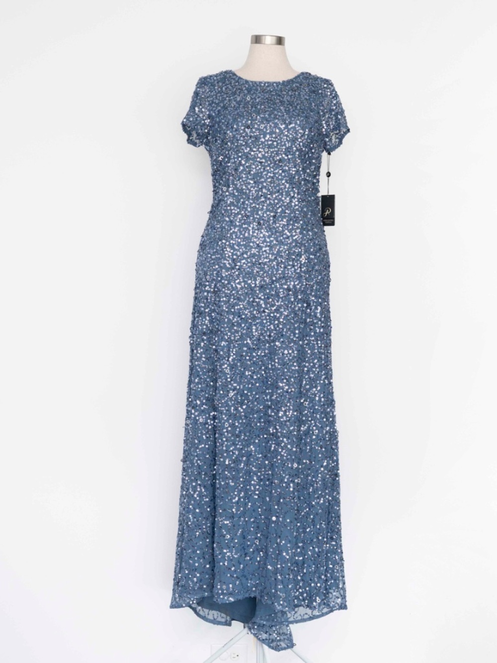 Adrianna Papell - Sequined Cap Sleeve Gown